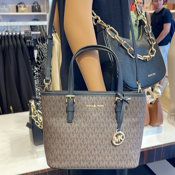 MICHAEL KORS 
Jet Set Travel Extra-Small Logo Top-Zip Tote Bag
BROWN/Back 
NWT - Picture 9 of 16